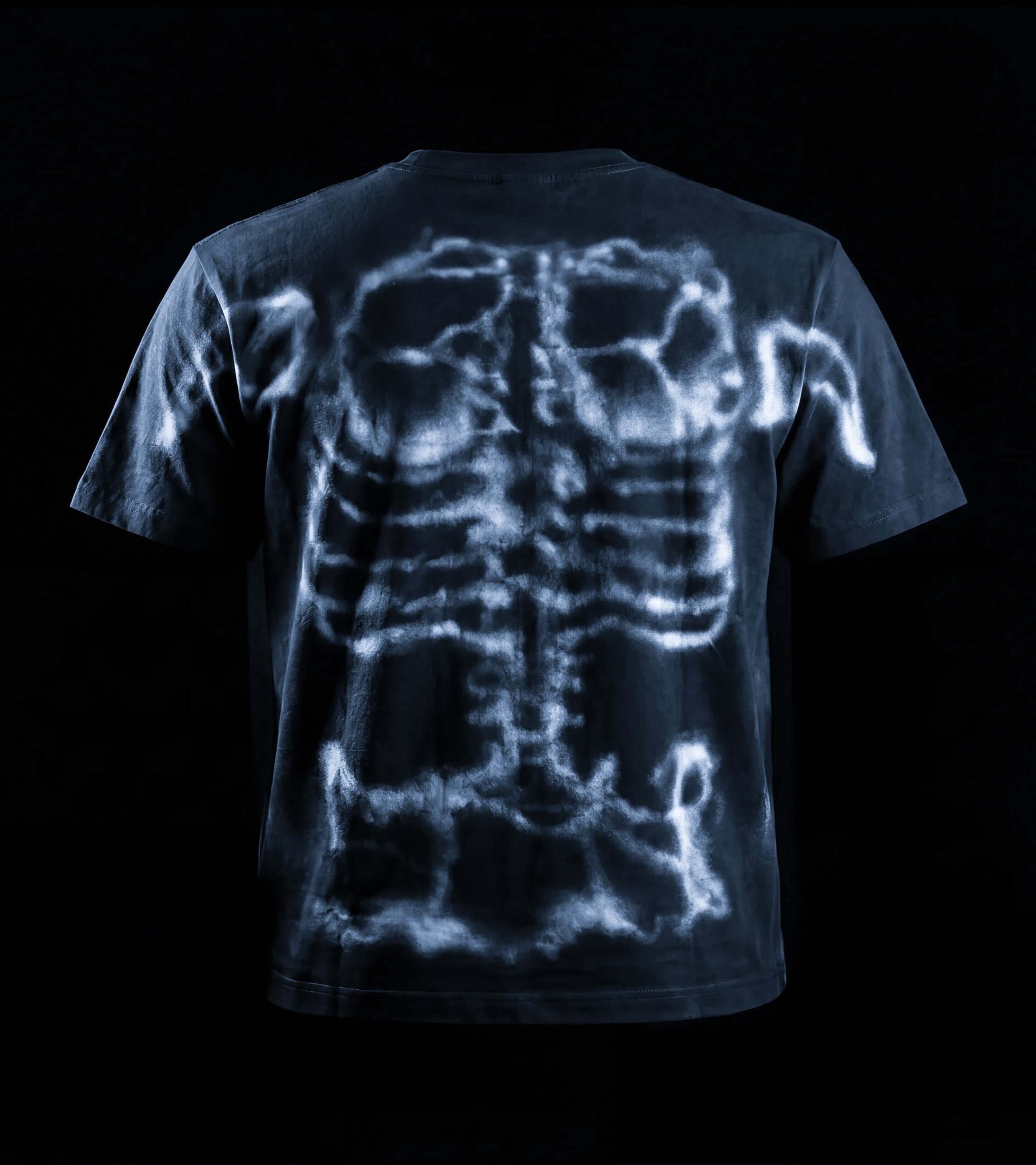 BLACK SKULL TEE