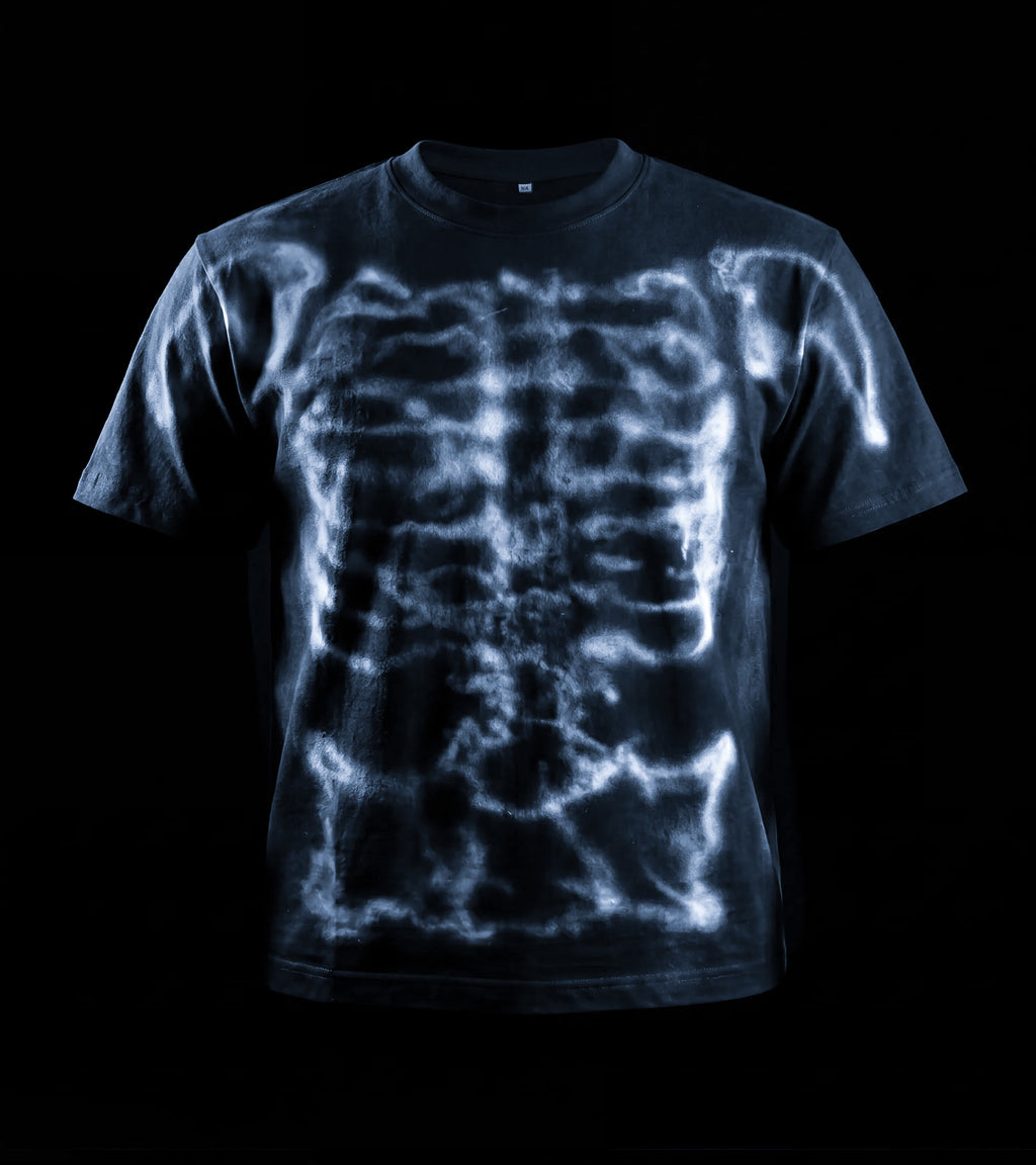 BLACK SKULL TEE